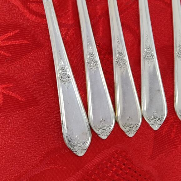 8X DF COTILLION Rogers Vintage Silverplate Flatware IS Dinner Forks - Picture 13 of 13